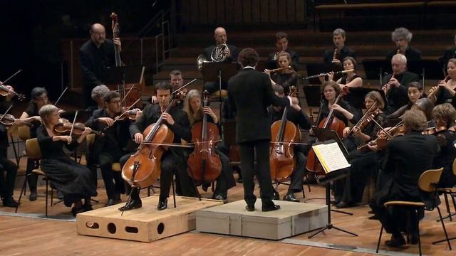 Schumann: Cello concerto in A minor, op. 129 | Freiburger Barockorchester смотреть онлайн