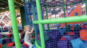 РОБОТ КАТЯ В ПОДВОДНОМ МИРЕ! Торговый центр Карнавал.