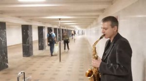 Chi Mai (Le Professionel (Ennio Morricone) - Edgar Pogosov - Saxophone.