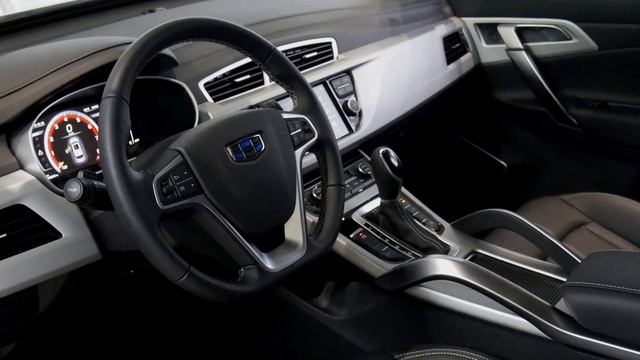 Обзор Geely Atlas | Автосалон152 в Нижнем Новгороде смотреть онлайн