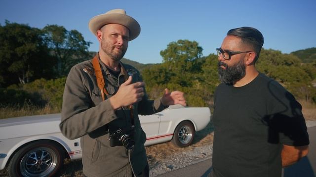 Shooting a Classic Car with the Leica M10R & Leica Q2 смотреть онлайн