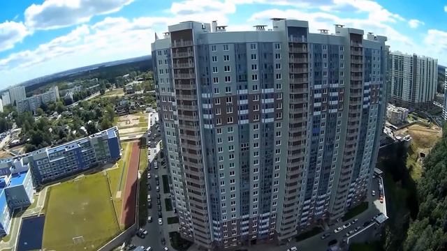 Изумрудные холмы полёт квадрокоптера 11 корпус 15 08 2015 со стабилизацией смотреть онлайн