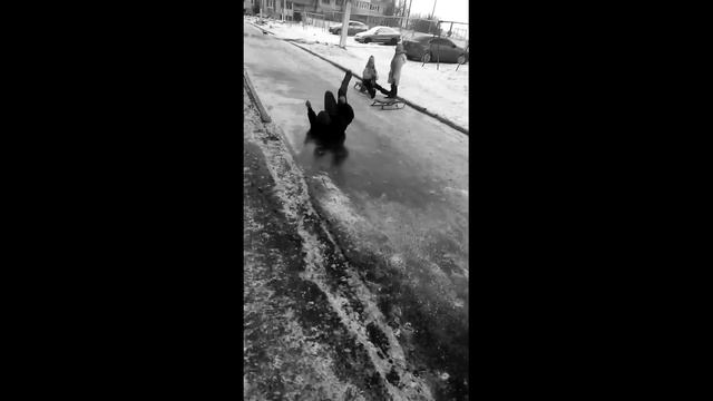 Ужасное падение снятое на камеру