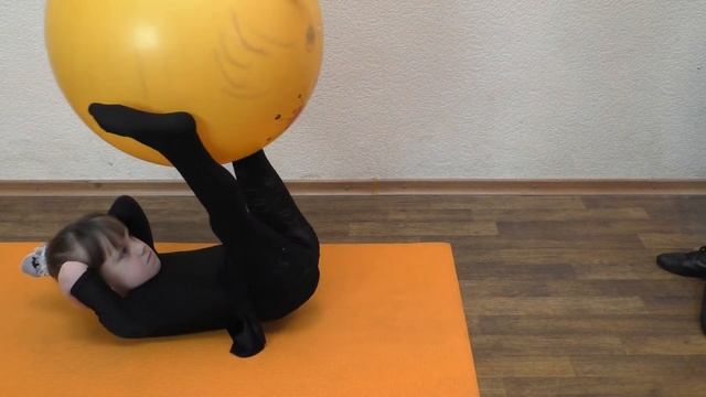 Развитие физических данных: 3 часть. Укрепление мышечного корсета, гибкости спины, равновесие. смотреть онлайн