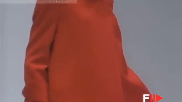 Gianfranco Ferrè Autumn Winter 1992 1993 Milan 3 of 8 Pret a Porter Woman by FashionChannel смотреть онлайн