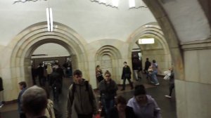 Станции метро Серпуховская и Добрынинская