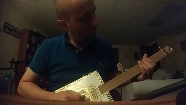Muddy Waters on a cigar box git made by me смотреть онлайн