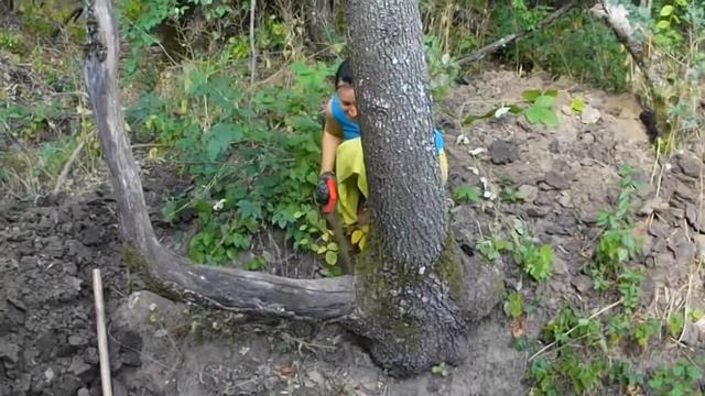 Закончили копать искусственный водоём для дождевой воды смотреть онлайн