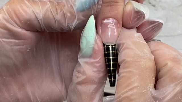 НАРАЩИВАНИЕ ногтя и укрепление гелем fresh prof / маникюр комбинированный/ радужный дизайн смотреть онлайн