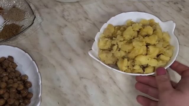 ПАНИ ПУРИ - уличная закуска | Pani Poori  - Golgappa