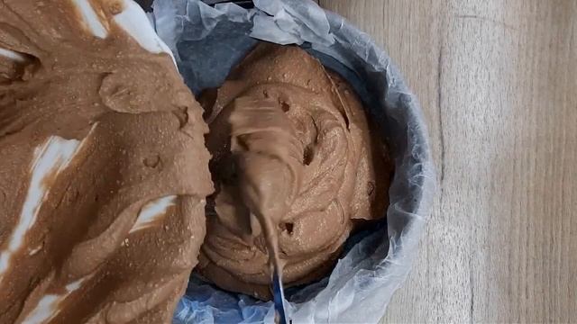 Шоколадная творожная запеканка. смотреть онлайн