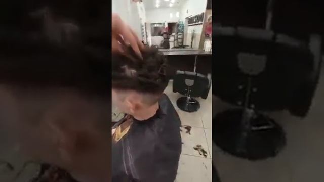 Завивка мужская в Москве круглосуточно в салоне красоты Dozari на Тверской смотреть онлайн