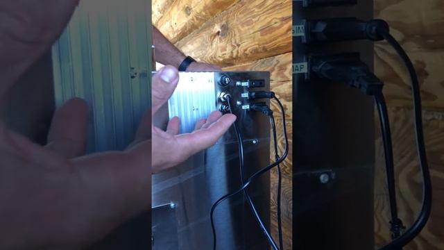 Обзор полуавтоматической коптильни от ЕМКОЛБАСКИ. смотреть онлайн