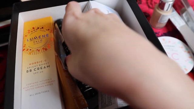 VLOGмас?☃️ UNBOXING Gold Apple Box/Lumene/Делаю масочку из календаря:-)/11.11.2019=^.^= смотреть онлайн