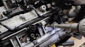 Снятие форсунок с Европейского двигателя Mercedes ОМ642.