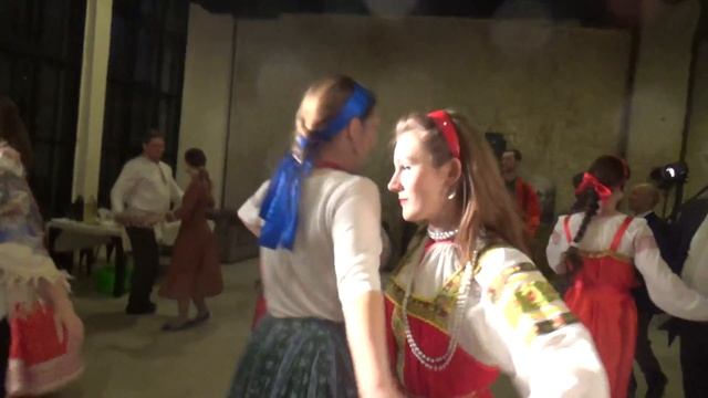 Вечерка в Русских Традициях: игра "Растяпа" смотреть онлайн