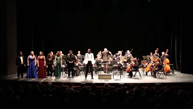 Air du Toreador - Carmen de Bizet Halidou Nombre Toreador song смотреть онлайн