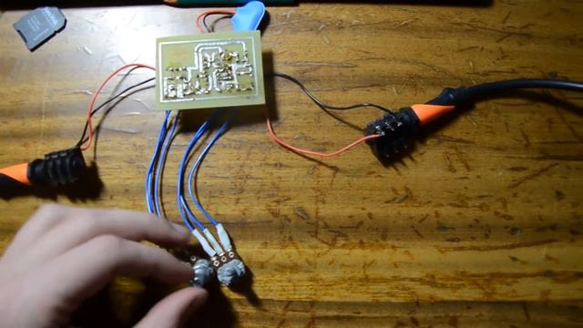 Гитарная педаль Distortion на К553УД2 смотреть онлайн