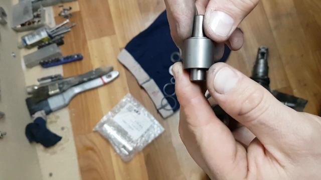 Makita hr 2470 как собрать ствол (Деталировка) смотреть онлайн