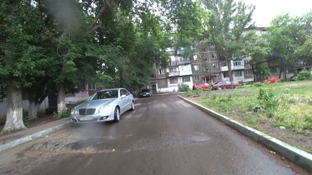 Майкудук летом | 11 А мкр - двор домов №№10, 17, 9 летом 2021 года смотреть онлайн