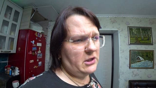 Запечённый молодой картофель. Приехал курьер. Про кефирный грибок. Шпильки. Запуталась в томатах.