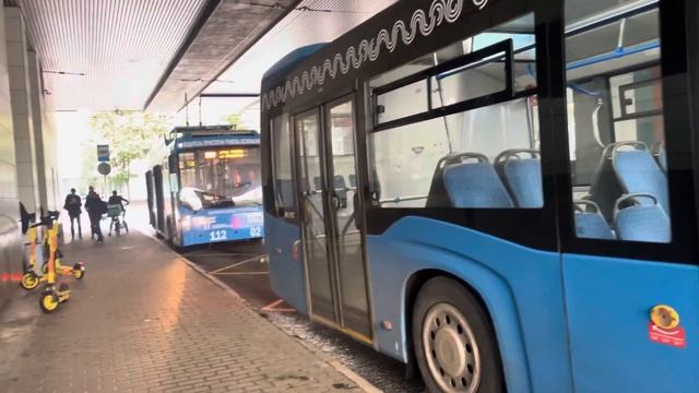Автобус Нефаз 5299-40-52 Учебный прибывает на конечную остановку Метро Планерная из Шереметьево смотреть онлайн