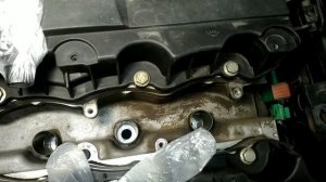 Замена свечей зажигания Peugeot Partner 1.6L 2005г ??