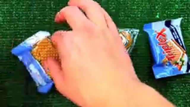 Satisfying Video | Mixing Rainbow Candy in M&M'S & Skittles Boxes #570 смотреть онлайн