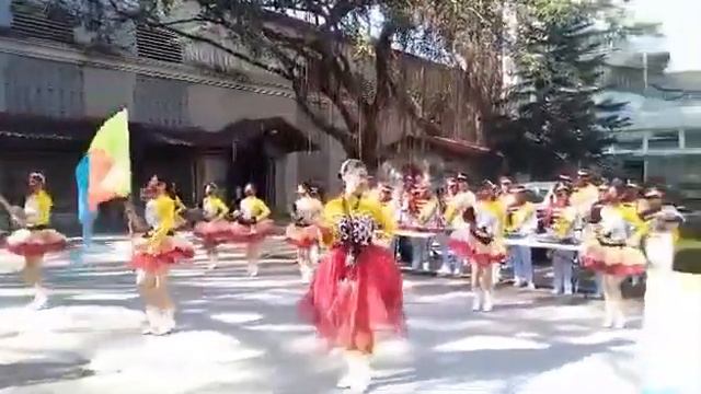 Lyre смотреть онлайн