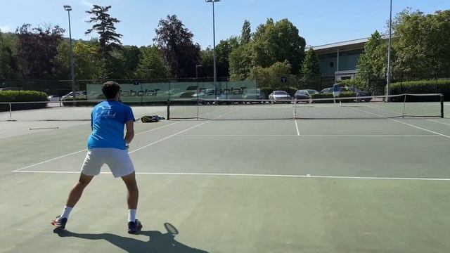 Practice Session With D1 College Tennis Player (UTR 12) смотреть онлайн