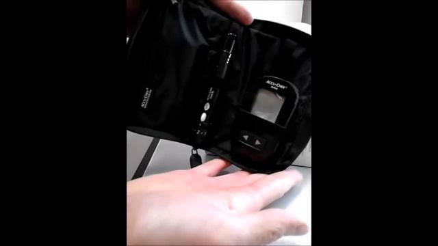 Accu Chek Aviva Misuratore Glicemia смотреть онлайн