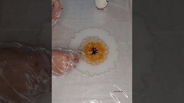 Gorgeous Easy 3D Resin Flower Tutorial смотреть онлайн