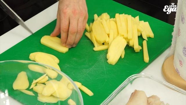 Традиционные фиш-энд-чипс. Британский рецепт с пивным кляром смотреть онлайн