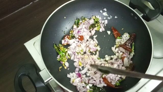 ഒരു വാഴയില തോരൻ?? | How to make plantain leaf thoran | @kalastastehub515 смотреть онлайн