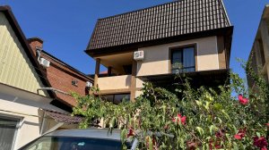 Сдаётся посуточно 1-й этаж под ключ в Геленджике - до моря 15 мин