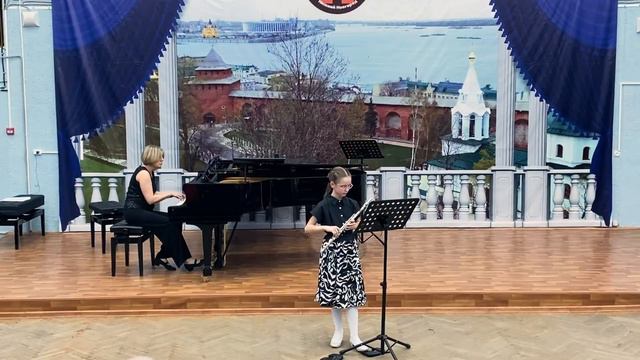 С.Василенко, «Через пустыню»(сюита «Весной»)/S.Vasilenko,«Through the Desert»(Suite «In the Spring» смотреть онлайн