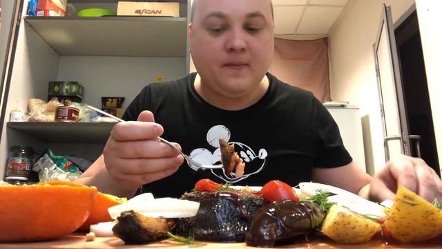 Форель стейк с брусничным соусом/ Вайнвидео «ТОРГАШ» смотреть онлайн