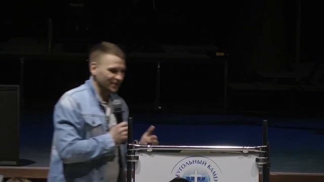 Юстомск Алексей Жильцов - А может ли быть много друзей? 29.01.17 смотреть онлайн