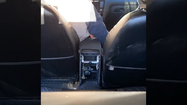 Установка подлокотника в Skoda Octavia A7 для вентиляции, ?обогрева, кондиционирования, комфорта? смотреть онлайн