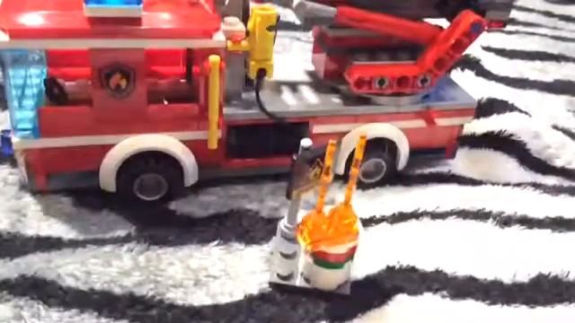 Лего пожарная машина 60107 смотреть онлайн