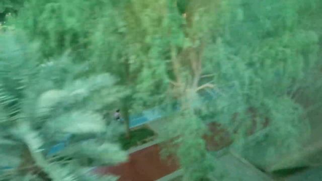 Дубай. Монорельс на Пальме Джумейра и отель Атлантис. смотреть онлайн