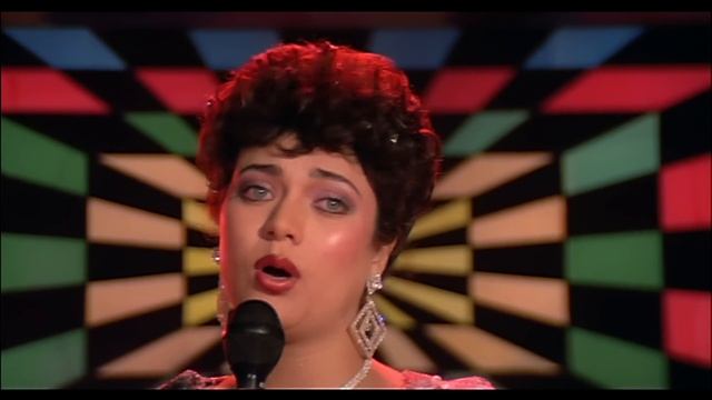 Honthon Pe Taaje Gulab Ki Laali (HD) - Dance Dance Songs - Mithun  - Smita Patil - Mandakini