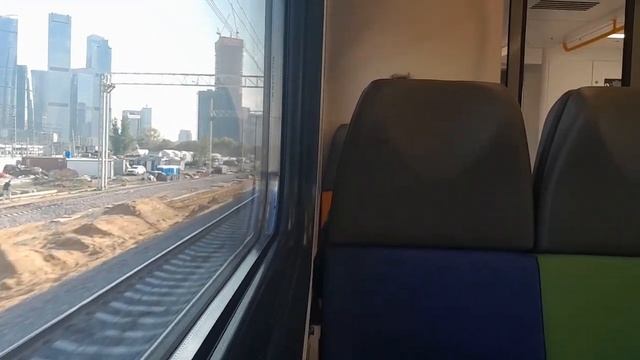 поездка на электричке мцд- 4от белорусского вокзала до кутозувской мцд-4 смотреть онлайн