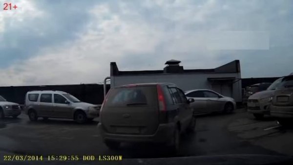 Crazy Russian Car Crash Compilations May 2014 #107