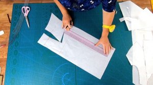 Моделирование платья. Подрезное под грудью, с отрезными бочками и защипами по линии бедра.mp4