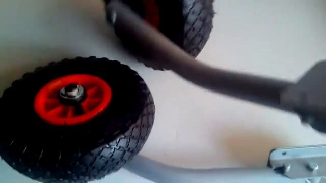 Откидные колеса на транец надувной лодки ПВХОткидные колеса на транец надувной лодки ПВХ смотреть онлайн