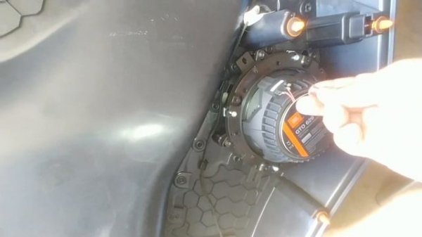 DIY Sprinter Speaker Upgrade▶️Van Life Mercedes 907 Sprinter Front Speaker Replacement