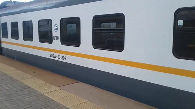 Электропоезд ЭП2Д-0013 смотреть онлайн