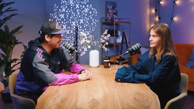 Она сдала ЕГЭ на 300 баллов. Это невероятно! Удача или упорный труд? | 100балльный репетитор смотреть онлайн