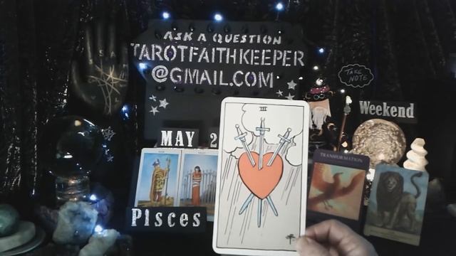 Pisces May2019 RESTRICTIONS USE COURAGE TO THINK IN A NEW WAY, PAINFUL INFORMATION Tarot Reading смотреть онлайн